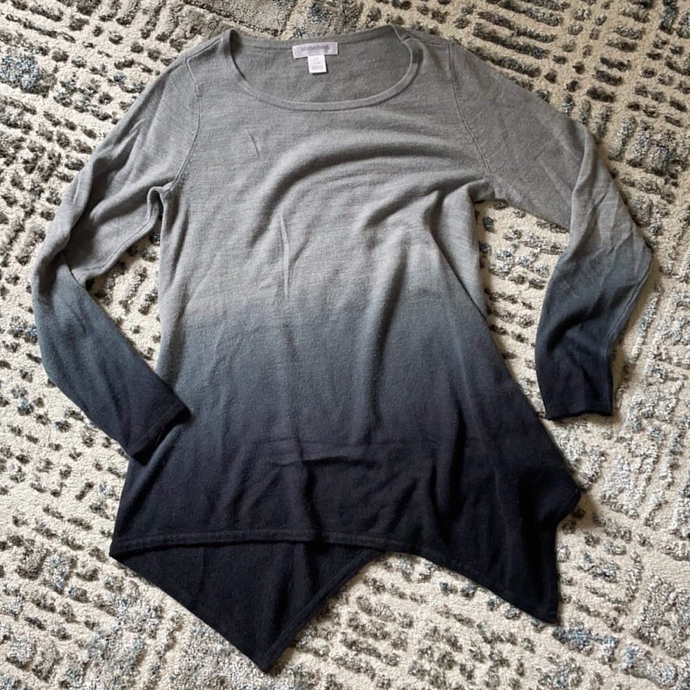 Maternity sweater